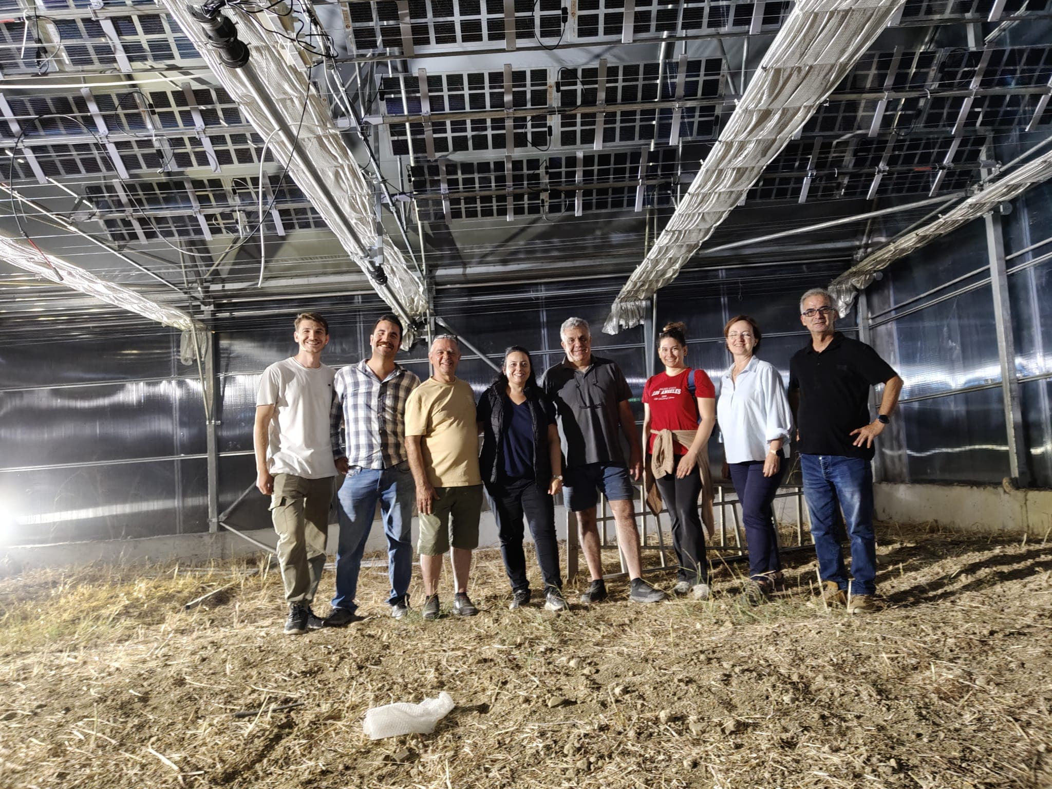 Night-time demonstration in COMGRAV greenhouse
